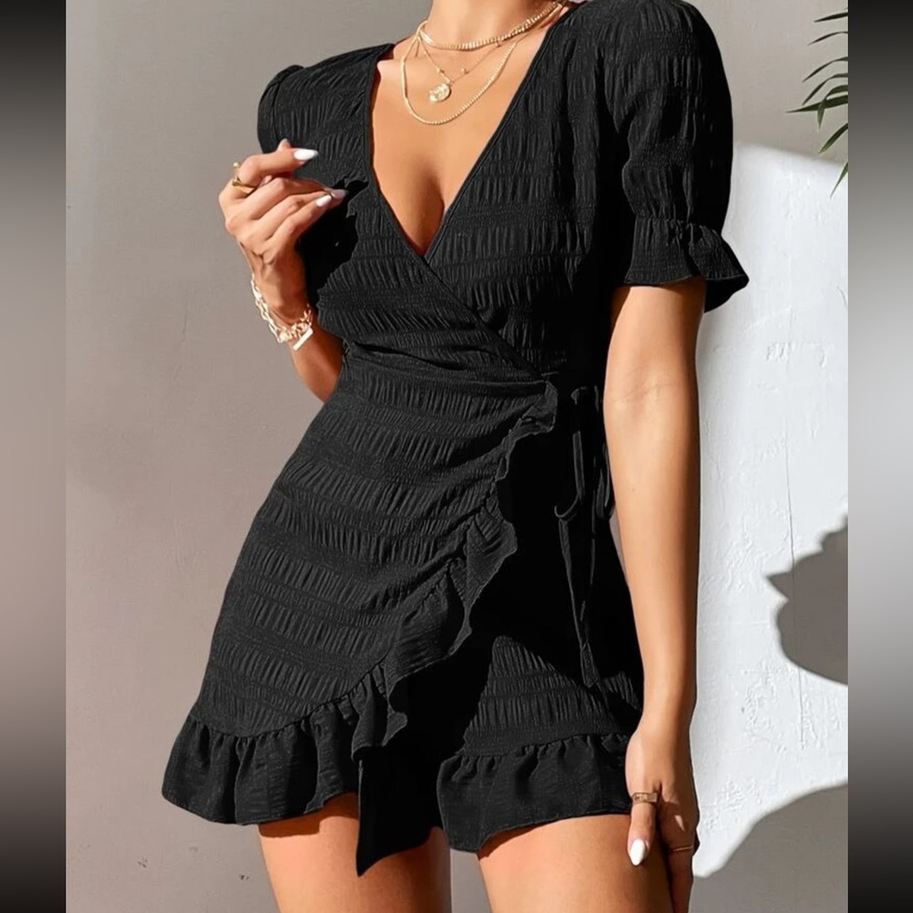 5/$20 Side ruffle dress new